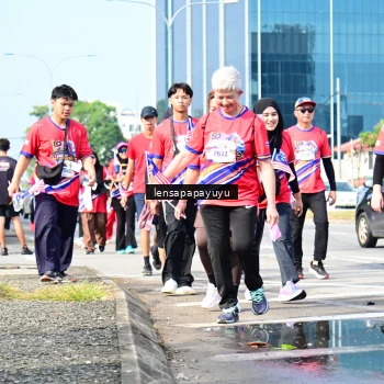 Runner Photo 6019115
