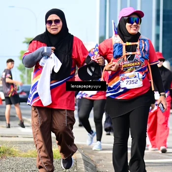 Runner Photo 6019132