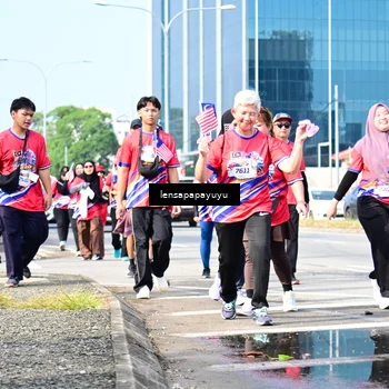 Runner Photo 6019136