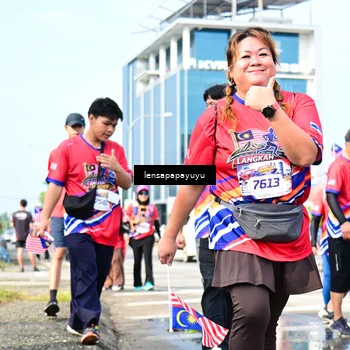 Runner Photo 6019143