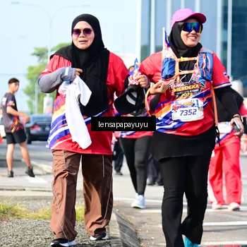 Runner Photo 6019145