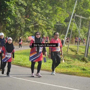 Runner Photo 6019149