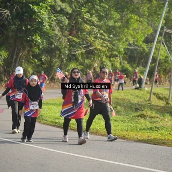 Runner Photo 6019150