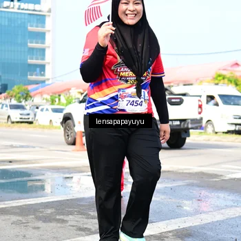 Runner Photo 6019157