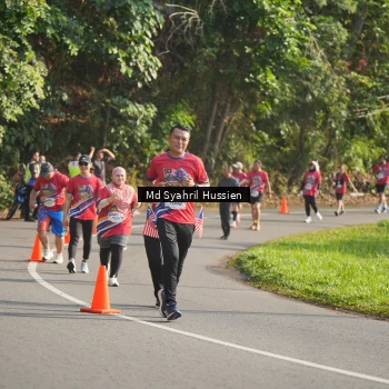 Runner Photo 6019165