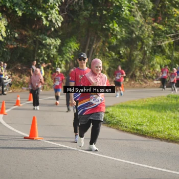 Runner Photo 6019169