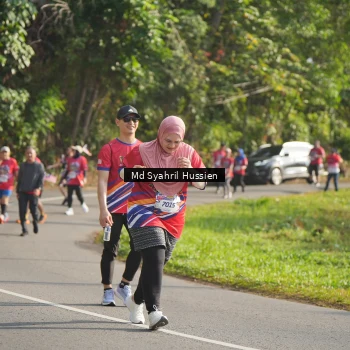 Runner Photo 6019184