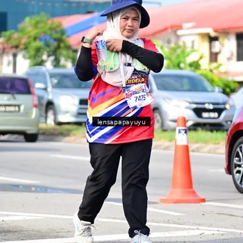 Runner Photo 6019185
