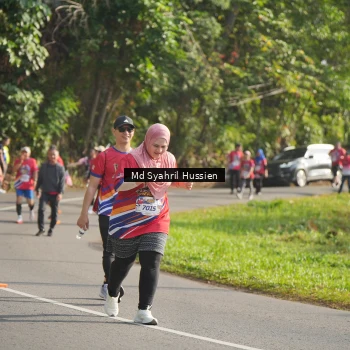 Runner Photo 6019186