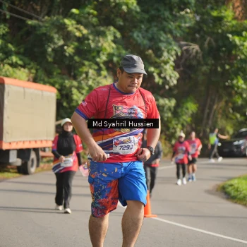 Runner Photo 6019207