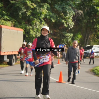 Runner Photo 6019215