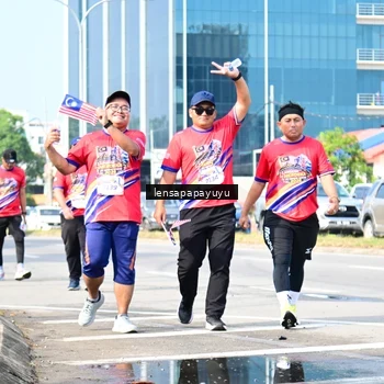 Runner Photo 6019219