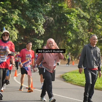 Runner Photo 6019235