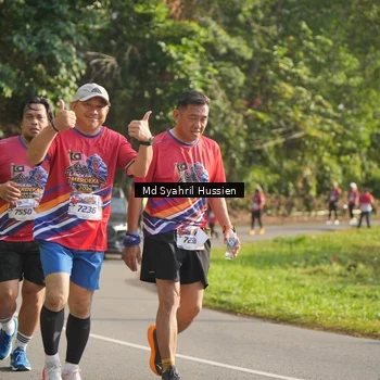 Runner Photo 6019238