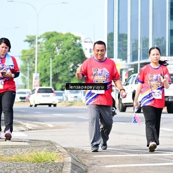 Runner Photo 6019260
