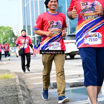 Runner Photo 6019263