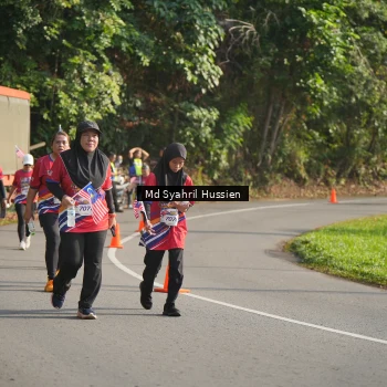 Runner Photo 6019290