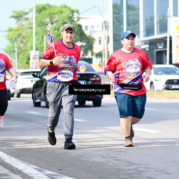 Runner Photo 6019324