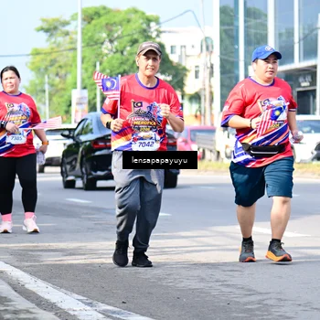 Runner Photo 6019328