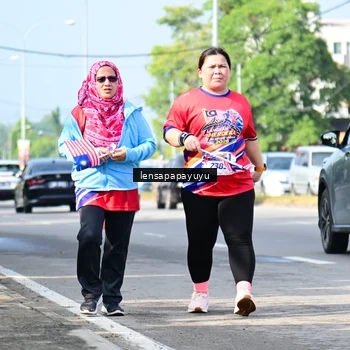 Runner Photo 6019335