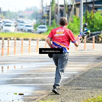Runner Photo 6019338