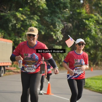 Runner Photo 6019342