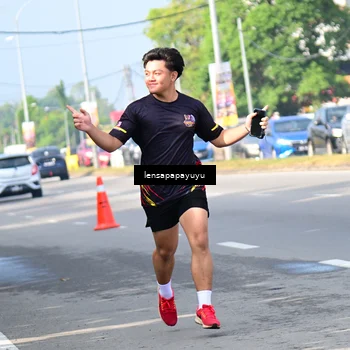 Runner Photo 6019353