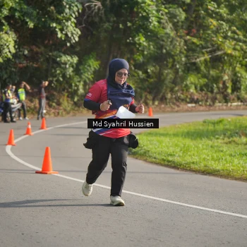 Runner Photo 6019359