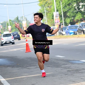Runner Photo 6019368