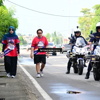 Runner Photo 6019379