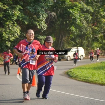 Runner Photo 6019428