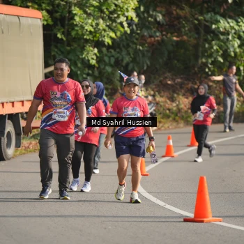 Runner Photo 6019444