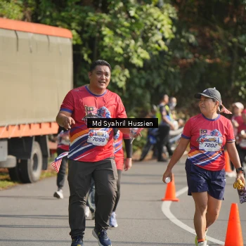 Runner Photo 6019452