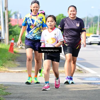 Runner Photo 6019458