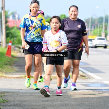 Runner Photo 6019462