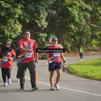 Runner Photo 6019478