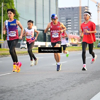 Runner Photo 6019489