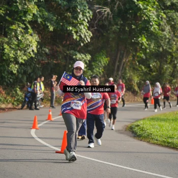 Runner Photo 6019582