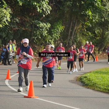 Runner Photo 6019585