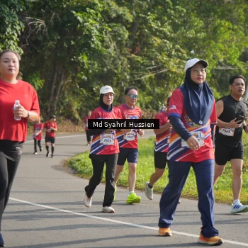 Runner Photo 6019599