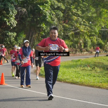 Runner Photo 6019600