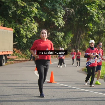 Runner Photo 6019604
