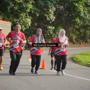 Runner Photo 6019638
