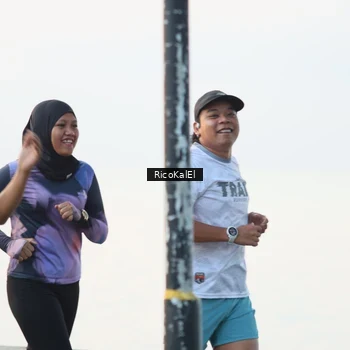 Runner Photo 6019667