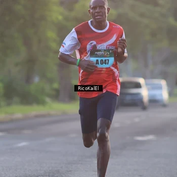 Runner Photo 6019677