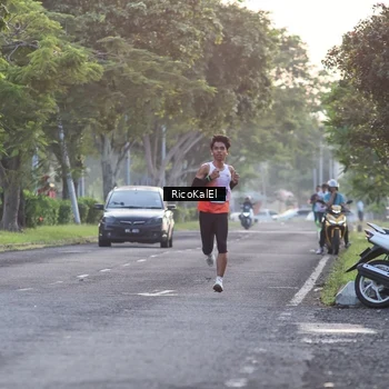 Runner Photo 6019696