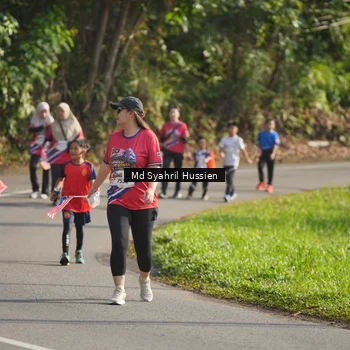 Runner Photo 6019699