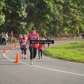 Runner Photo 6019706