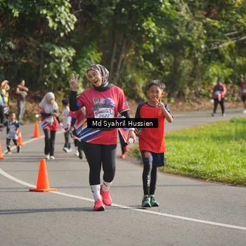Runner Photo 6019707