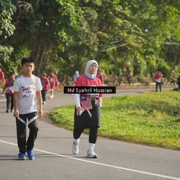 Runner Photo 6019737